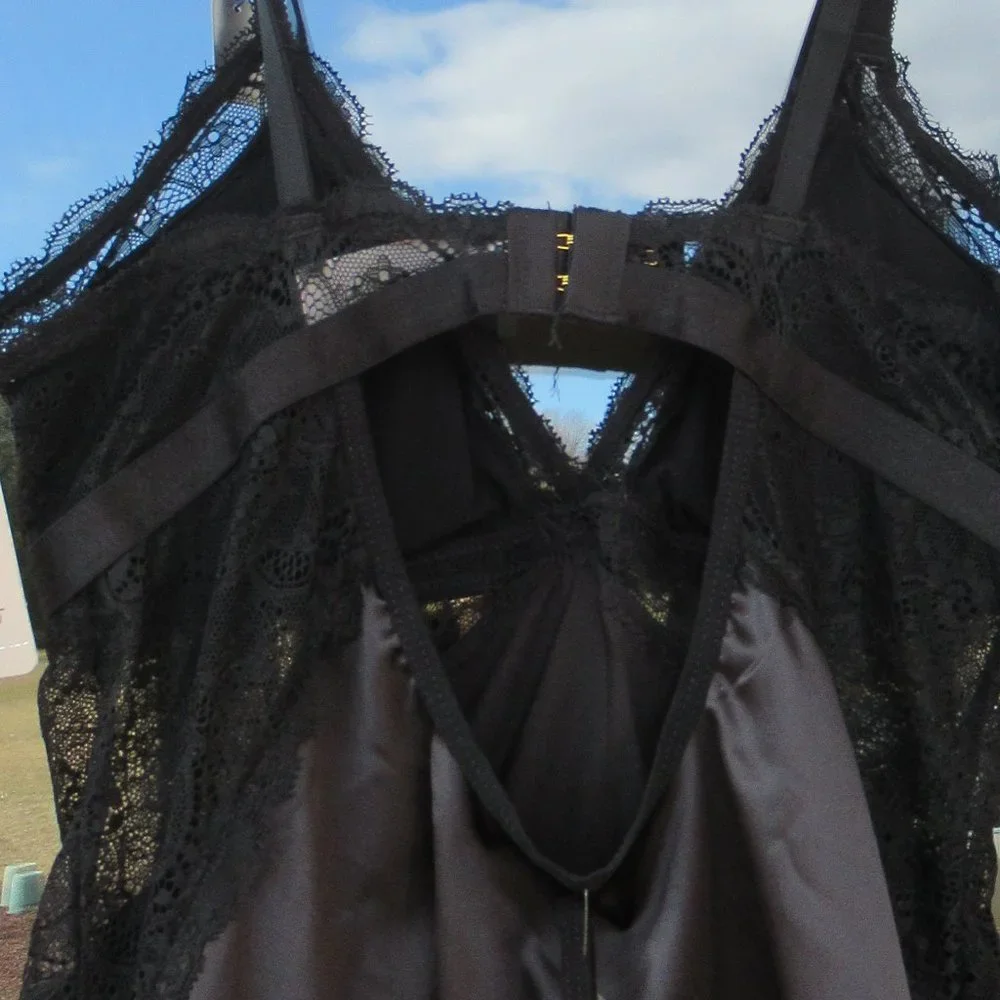 NWT black Nighty & panty with lace detail & removable pads size S - Picture 10 of 13